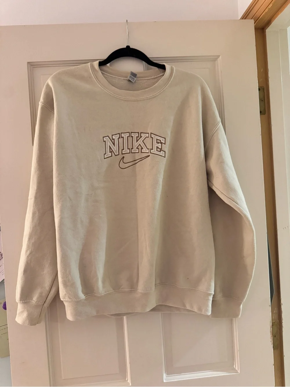 Nike Crewneck Sweatshirt in Beige